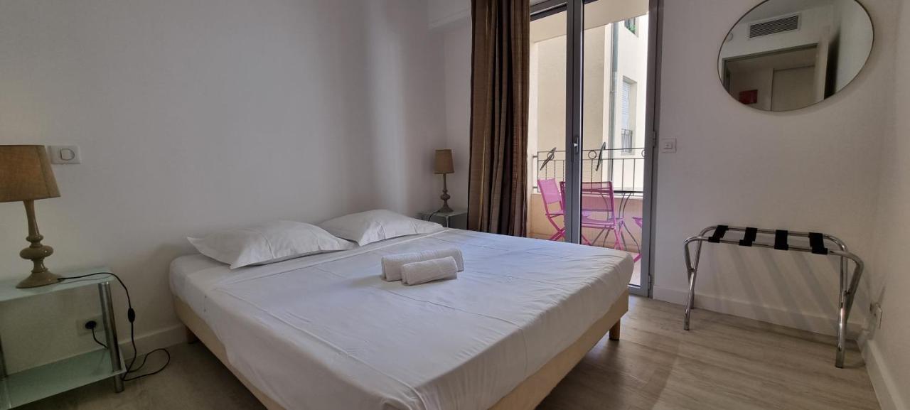 Le Vieux Port Apartments Канны Экстерьер фото