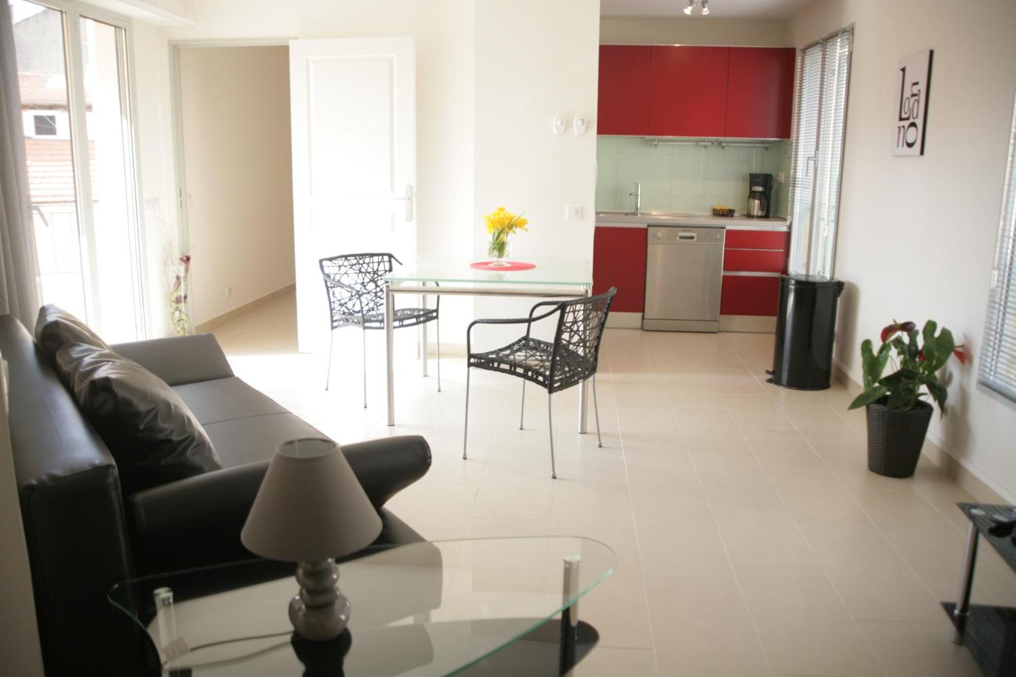 Le Vieux Port Apartments Канны Номер фото