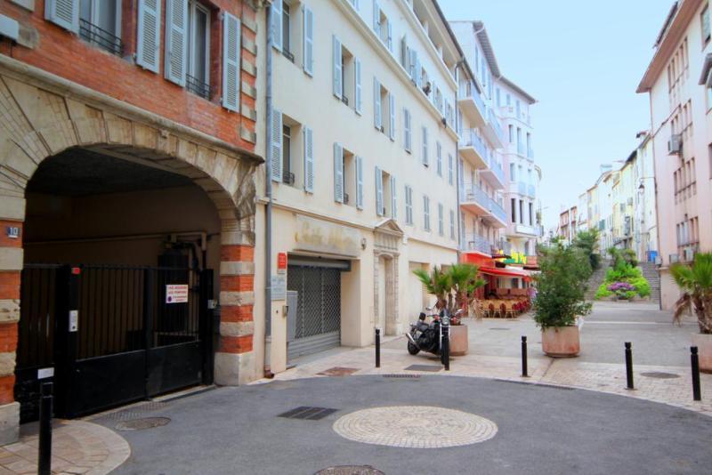 Le Vieux Port Apartments Канны Экстерьер фото